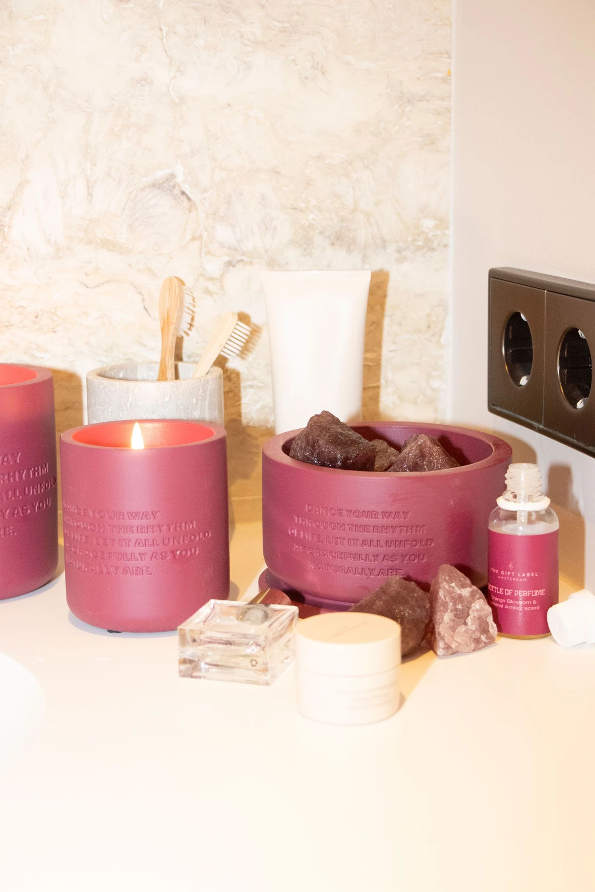 photo - E.J. Beauty Atelier